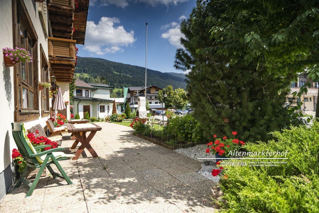 Powderia Family & Freelance Apartment In The Centre Of Ski Amade Altenmarkt im Pongau Eksteriør billede