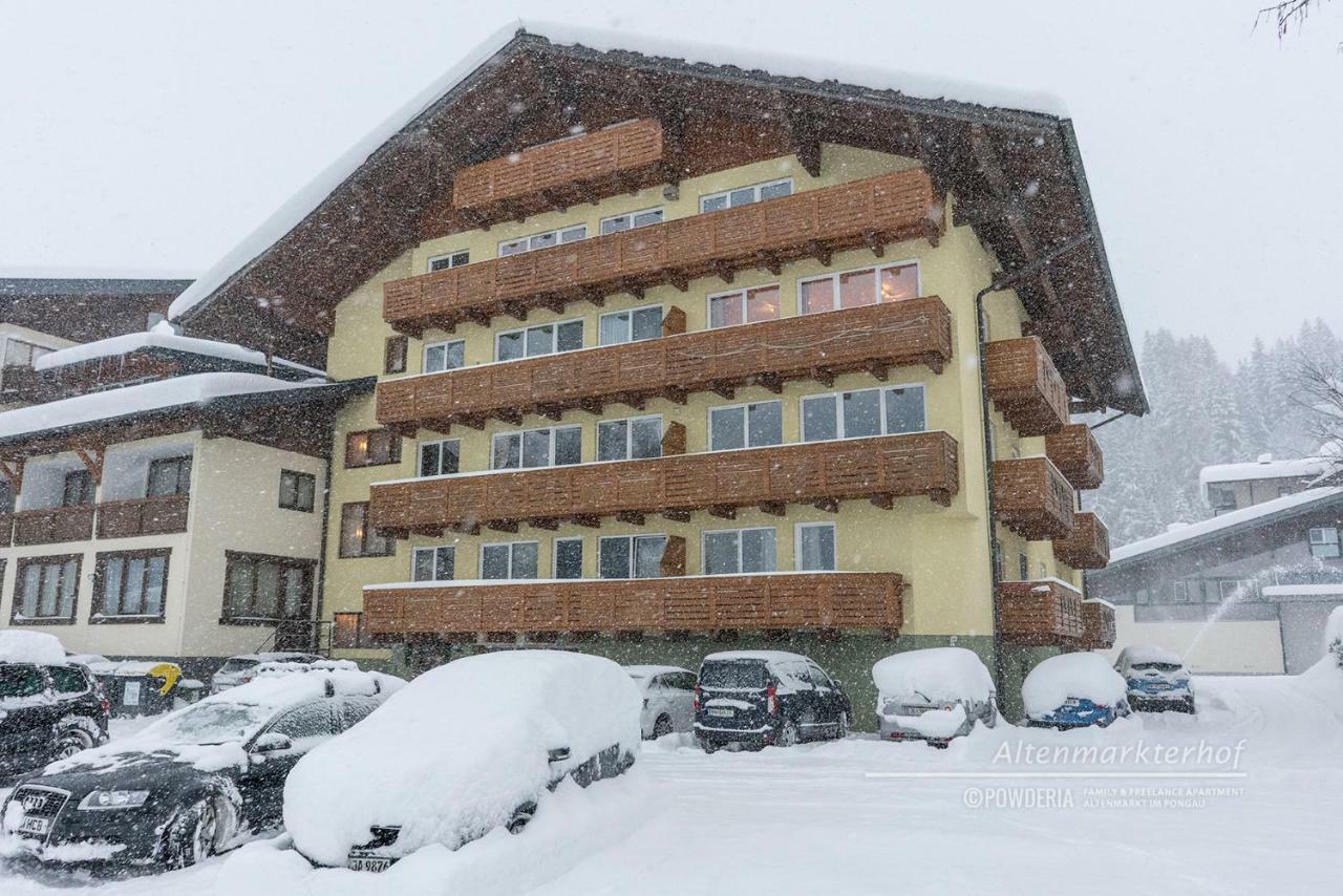 Powderia Family & Freelance Apartment In The Centre Of Ski Amade Altenmarkt im Pongau Eksteriør billede