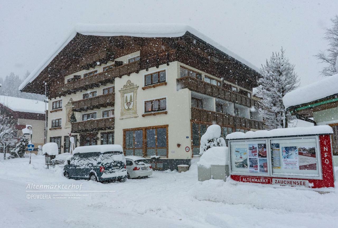 Powderia Family & Freelance Apartment In The Centre Of Ski Amade Altenmarkt im Pongau Eksteriør billede